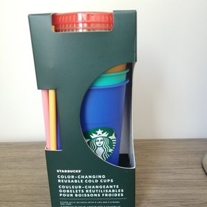 Starbucks color changing cups